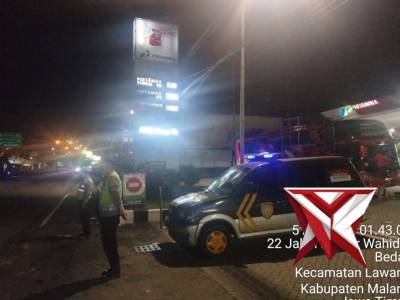 Patroli 3C Antisipasi balap liar guna tercipta nya Siskamtibmas pada Dini hari di Daerah Lawang