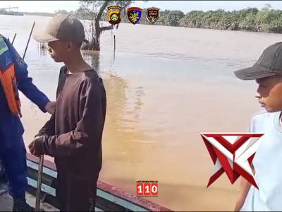 Personil Airud memberikan himbauan kepada nelayan 11