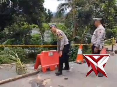 Rekayasa Lalulintas dan Imbauan bencana alam longsor - PoliceTube