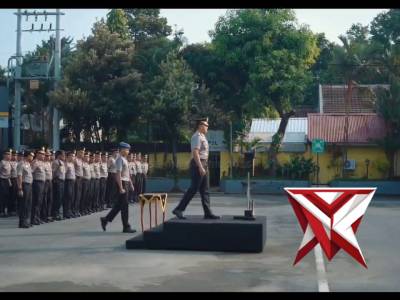 Apresiasi Personel Berprestasi Warnai Apel Jam Pimpinan Polres Kediri - PoliceTube