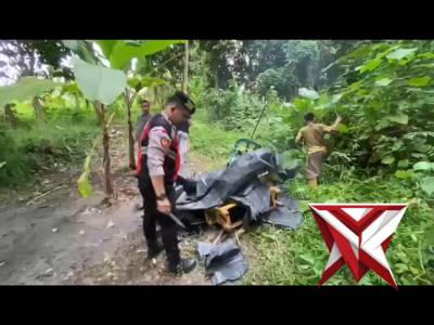 Pembongkaran terhadap pondok narkoba yg berada di perkebunan warva Desa Terusan Menang Kec. SP Padan - PoliceTube