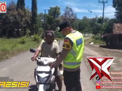 Giat patroli KRYD disertai himbauan tertib berlalu lintas - PoliceTube