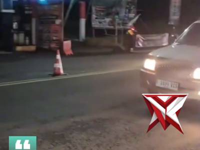 Polresta Bandung Bantu Pemudik Tersesat di Pinggiran Hutan Akibat Ikuti Google Maps Untuk Menghindar