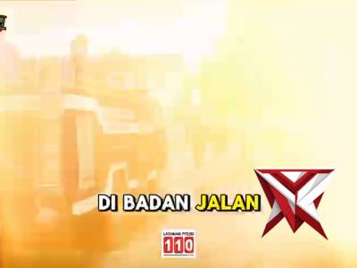 Pamturlalin dan evakuasi pohon tumbang di kota kayuagung