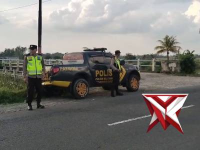 Personil Polsek Belitang I melaksanakan giat Patroli Sore Antisipasi 3C dan Balap Liar