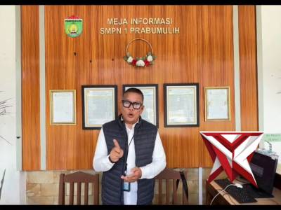 SOSIALISASI PROGRAM BERSINAR (BERSIH NARKOBA) SAT NARKOBA POLRES RABUMULIH DI SMP N 1 PRABUMULIH - PoliceTube