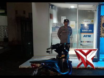 Kegiatan patroli malam hari