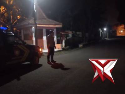 Patroli Malam perkampungan Desa Kebontunggul, Kec. Gondang.