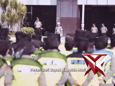 ARAHAN WAKAPOLDA JATENG MEMBANGUN KOMUNIKASI DAN KEPERCAYAAN PUBLIK - PoliceTube