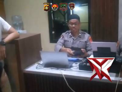 pelayanan spkt polsek  batman SM9