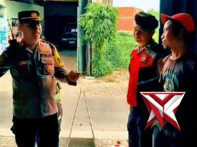 Polsek pakal laksanakan pengecekan ketersediaan gas subsidi - PoliceTube