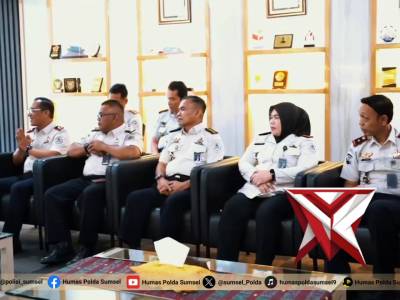 KAPOLDA SUMSEL GIAT. IK4 - PoliceTube