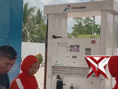 Pju Polres Tanjab Barat Bersama Personel Unit Tipidter Sat Reskrim Polres Tanjab Barat Cek SPBU