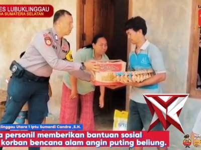 Bahu membahu meringankan beban bersama - PoliceTube
