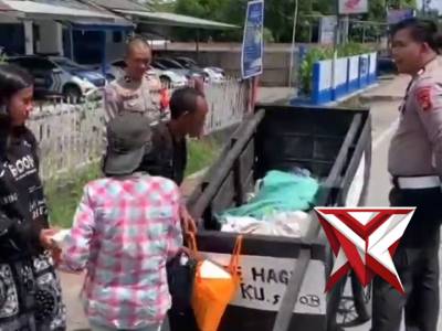 SAT LANTAS POLRES OKI BERBAGI