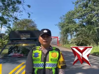 Giat patroli anggota Polsek Merapi Barat - PoliceTube
