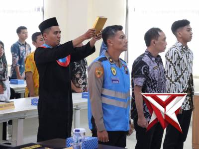 Pengambilan sumpah dan penandatanganan Pakta integritas penerimaan Polri Polres Kudus