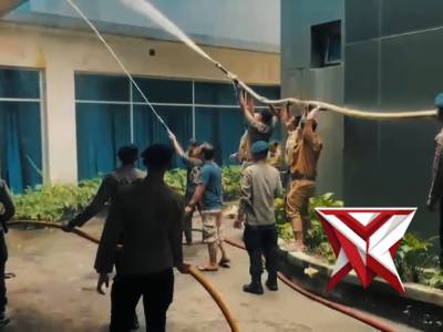 Polri untuk masyarakat