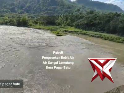 Cek debit air sungai lematang - PoliceTube