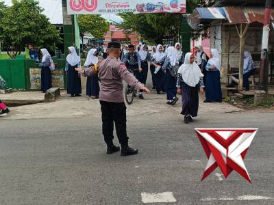 @ev3a_ Pengaturan lalu lintas - PoliceTube