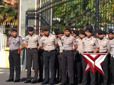 Kediri Kota &ndash; Kapolres Kediri Kota AKBP Anggi Saputra Ibrahim., S.H., S.I.K., M.H. memimpin langsung - PoliceTube