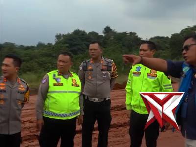 Kapolres Purwakarta dampingi Dirgakkum Korlantas Laksanakan Pengecekan Jalur Tol Japek Selatan-2 - PoliceTube