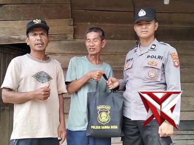 Polsek Sanga Desa Berbagi kasih ..??