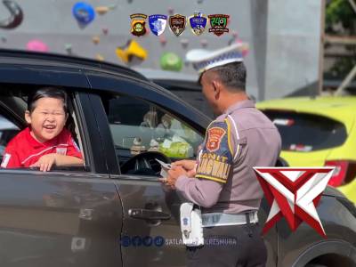 SAMSAT MENYAPA SATLANTAS POLRES MUBA...?