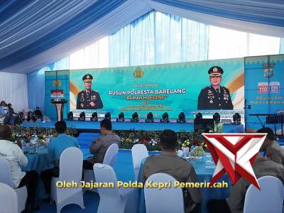 Polsek Batu Ampar Terima Penghargaan Dari Kapolda Kepri Atas Pengungkapan Kasus Pembunuhan - PoliceTube