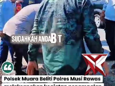 Perbaikan jalan berlubang di jalan lintas sumatera kecamatan muara beliti - PoliceTube