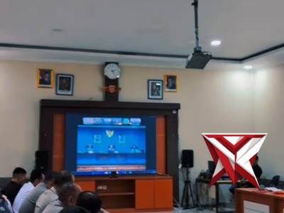 Kapolres Musi Rawas dan PJU polres Mura mengikuti zoo meeting anev perkembangan SITKAMTIBMAS