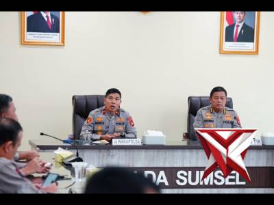 Wakapolda Sumsel Memimpin Anev Terkait Pelayanan SKCK, SIM, SPKT dan Layanan 110 Polda Sumsel.