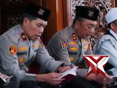 Kapolda Sumsel, Irjen Pol Dr. Sandi Nugroho, S.I.K., S.H., M.Hum., memimpin kegiatan Tasyakuran Wali - PoliceTube