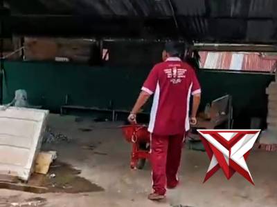 POLISI PENOLONG MASYARAKAT.