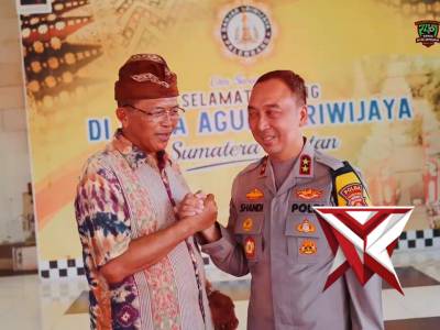 Silaturahmi Kapolda sumsel di Pura Agung Palembang
