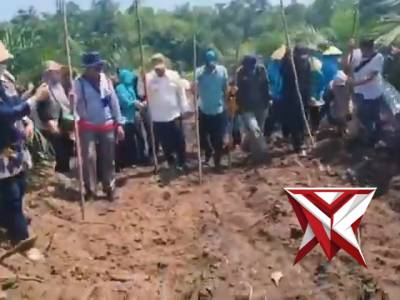 PENANAMAN JAGUNG DI DESA PRAMBATAN KAB PALI - PoliceTube