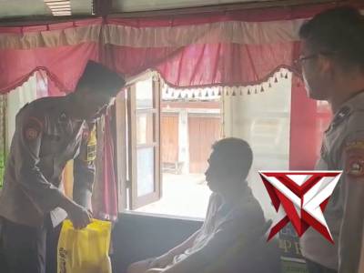 Polsek Babat Toman 84 - PoliceTube