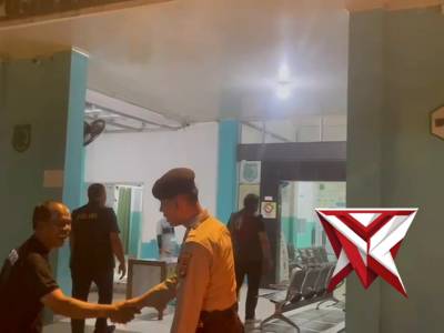 Giat patroli malam. IK4