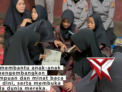 Kasetum Polda Sumsel, bersama personel Setum laksanakan kegiatan bakti sosial dan peduli literasi - PoliceTube