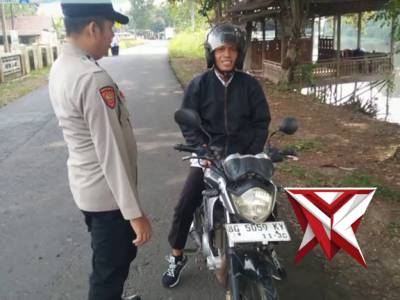 Anggota Polsek Jejawi giat KRYD dgn target Orang, Surat Kendaraan, Muatan dari kendaraan Roda 2/4/6 - PoliceTube