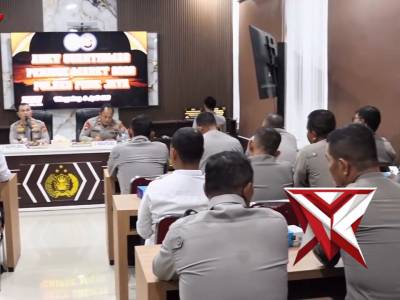 Kapolres Pidie Jaya memimpin Anev Guantibmas Periode Maret 2025 - PoliceTube