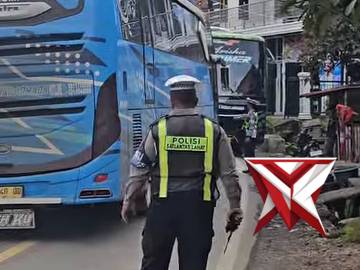 Makin cepat menghubungi satlantas lahat. Ada kejadian, Scan Barcode online dan Laporkan saja