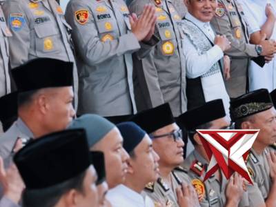 Kapolda Sumsel memimpin kegiatan Tasyakuran Walimatussafar di Masjid Assa&rsquo;adah Mapolda Sumsel