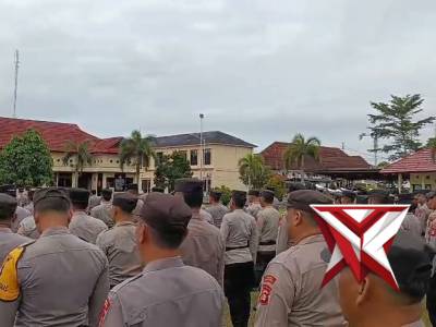 16. Apel zoom pemberian penghargaan