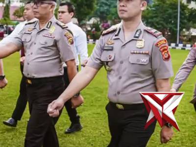 11. Kegiatan pemberian penghargaan kapolda sumsel kepada polsek tungkal jaya - PoliceTube