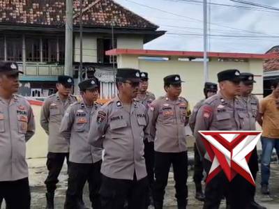 PENGECEKAN PERSONIL POLSEK BABAT TOMAN (SM7)