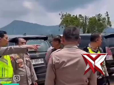 Polisi untuk masyarakat