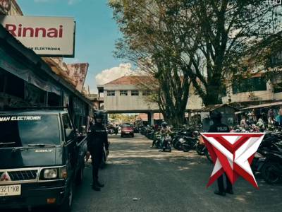 Polres oki hadir
Giat patroli sat samapta untuk menjaga harkamtibmas di wil kab. Oki
Polri hadir