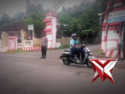 COMMANDER WISH DI SIMPANG 4 KECAMATAN CURAHDAMI - PoliceTube