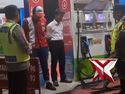 POLSEK KARANGJATI MONITORING BBM SERTA PATROLI DIALOGIS - PoliceTube